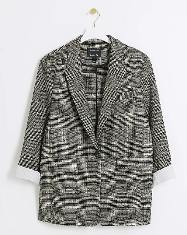 River Island check rolled sleeve blazer< Suits & Tailoring