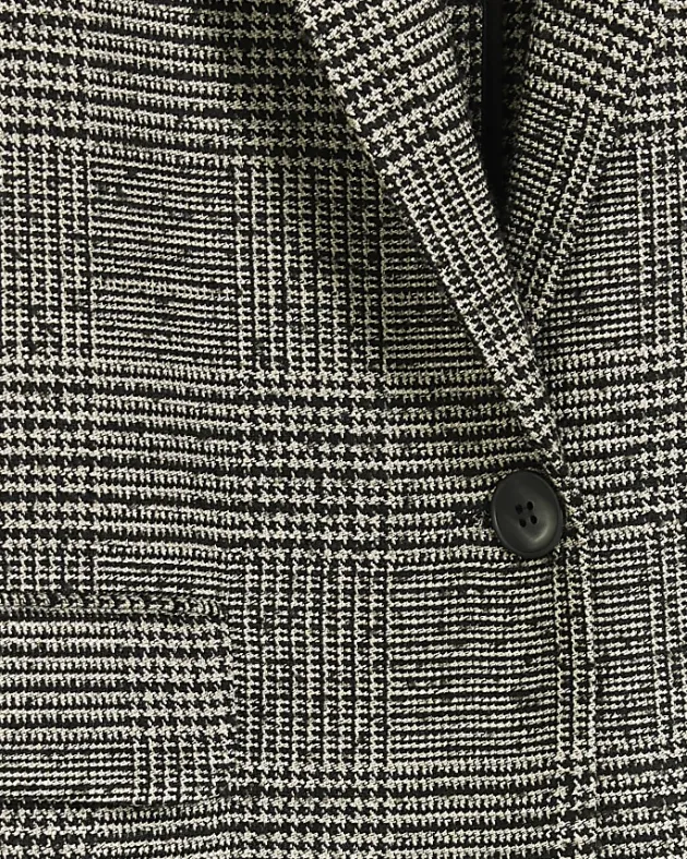 River Island check rolled sleeve blazer< Suits & Tailoring