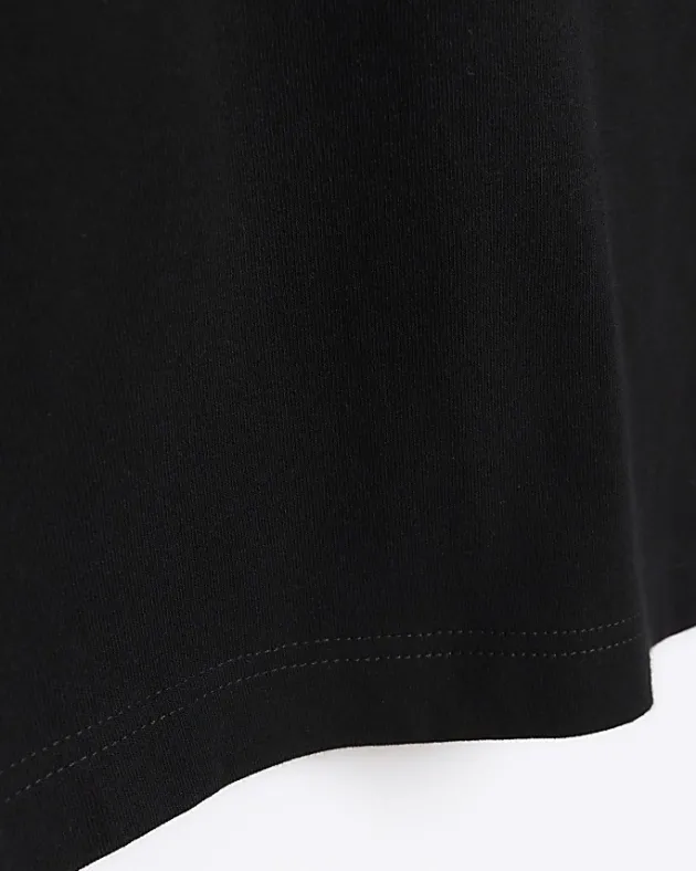 River Island muscle fit t-shirt< Essentials