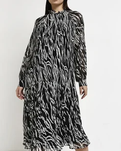 River Island printed maternity midi dress< Maternity
