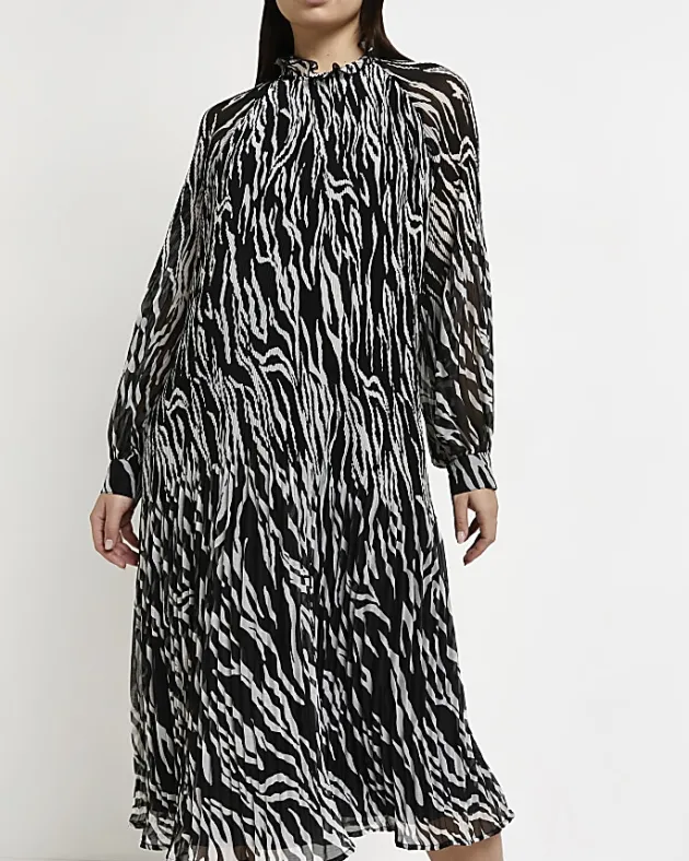 River Island printed maternity midi dress< Maternity