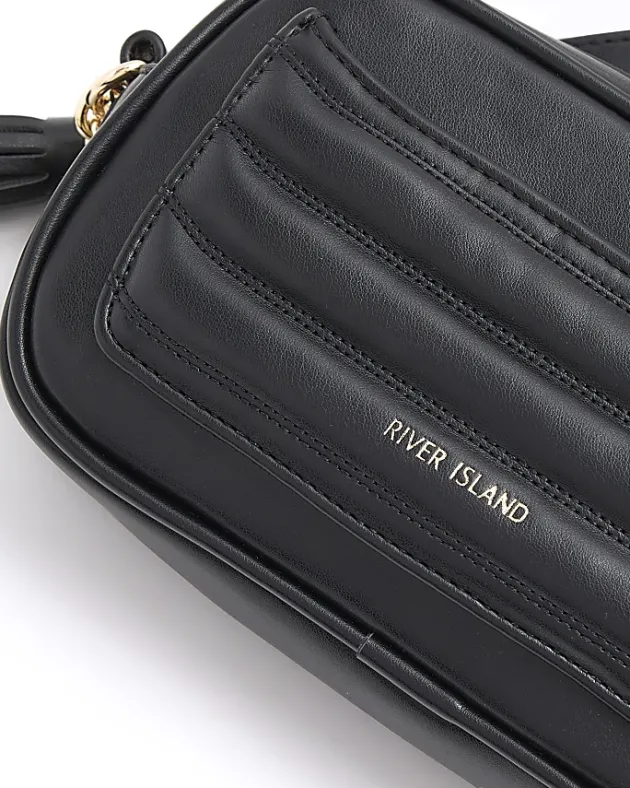 River Island quilted front pocket cross body bag< Bags, Purses & Luggage