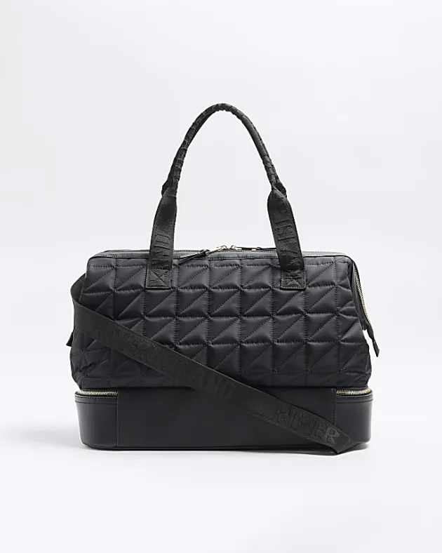 River Island quilted travel bag< Bags, Purses & Luggage