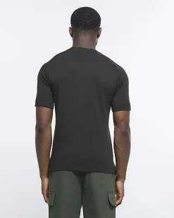 River Island RI Studio Muscle fit t-shirt< Essentials