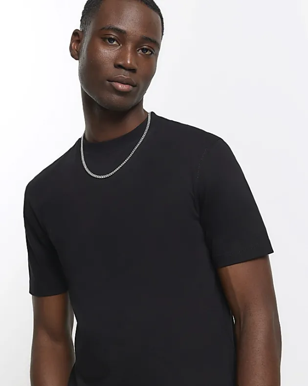 River Island slim fit t-shirt< Essentials