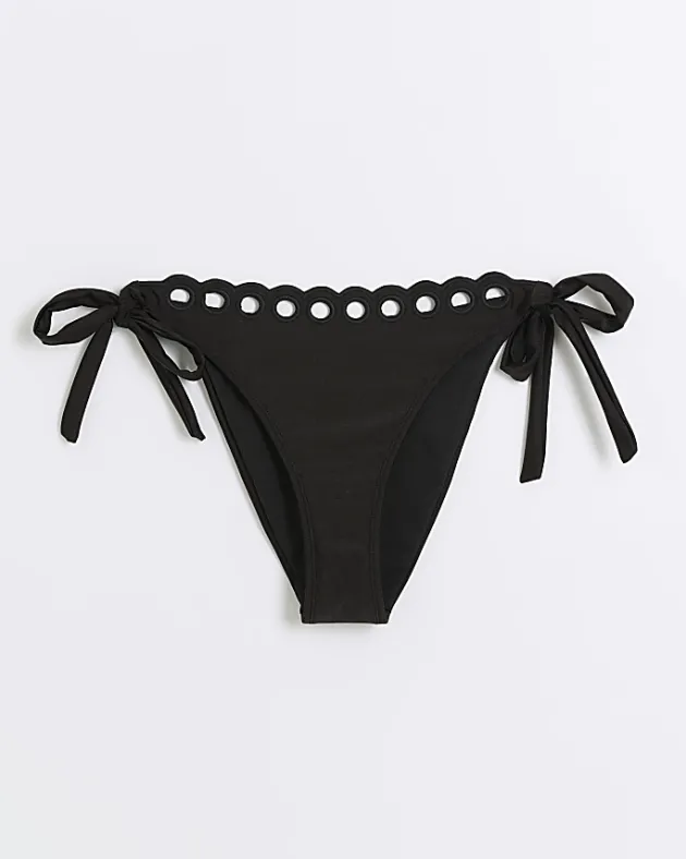 River Island tie side scallop brief bikini bottoms< Swimwear & Beachwear