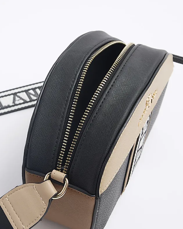 River Island webbing cross body bag< Bags, Purses & Luggage
