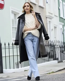 River Island high waisted relaxed straight leg jeans< Jeans