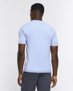 River Island muscle fit t-shirt< Essentials
