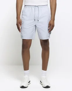 River Island regular fit cargo shorts< Shorts