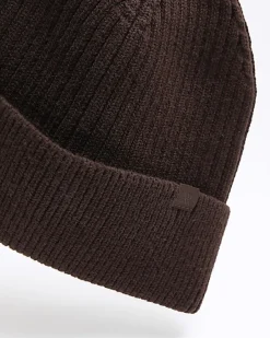 River Island knitted rib beanie< Essentials