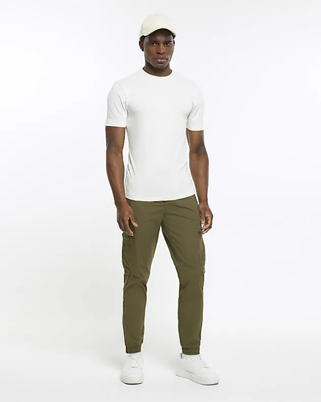 River Island Ecru muscle fit t-shirt< Essentials