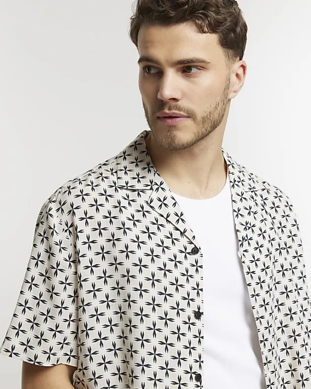 River Island Ecru regular fit geometric revere shirt< Shirts
