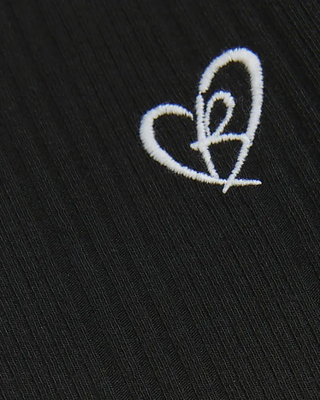 River Island Girls rib lettuce hem long sleeve top< Tops & T-shirts