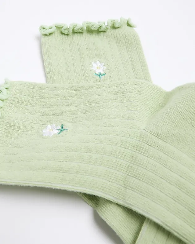 River Island embroidered flower ankle socks< Socks & Tights
