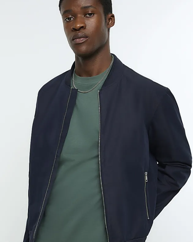 River Island regular fit t-shirt< Essentials