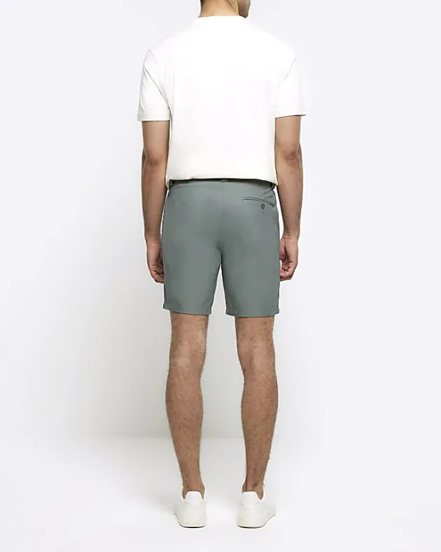 River Island tapered fit shorts< Shorts