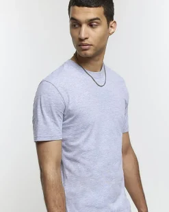 River Island regular fit t-shirt< Essentials