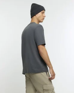 River Island regular fit t-shirt< Essentials
