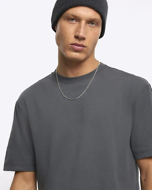 River Island regular fit t-shirt< Essentials
