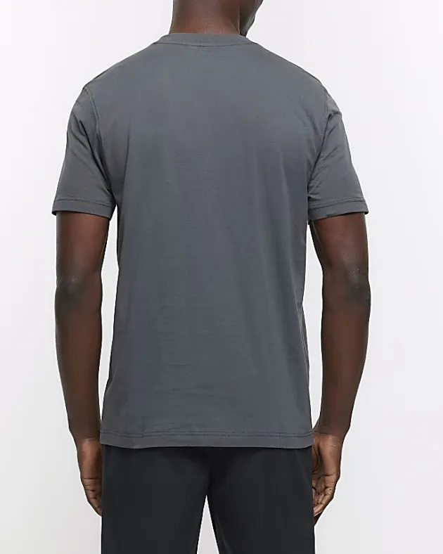River Island slim fit t-shirt< Essentials