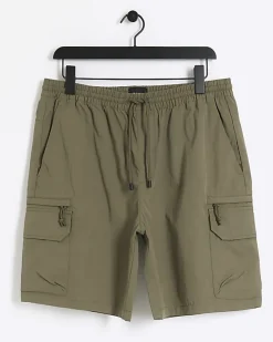 River Island regular fit cargo shorts< Shorts