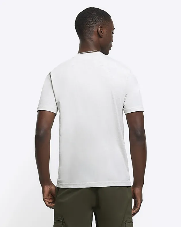River Island Light slim fit t-shirt< Essentials
