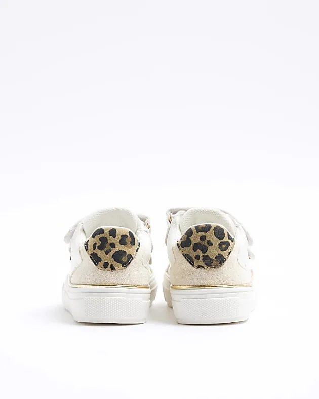 River Island Mini girls star velcro trainers< Shoes & Boots