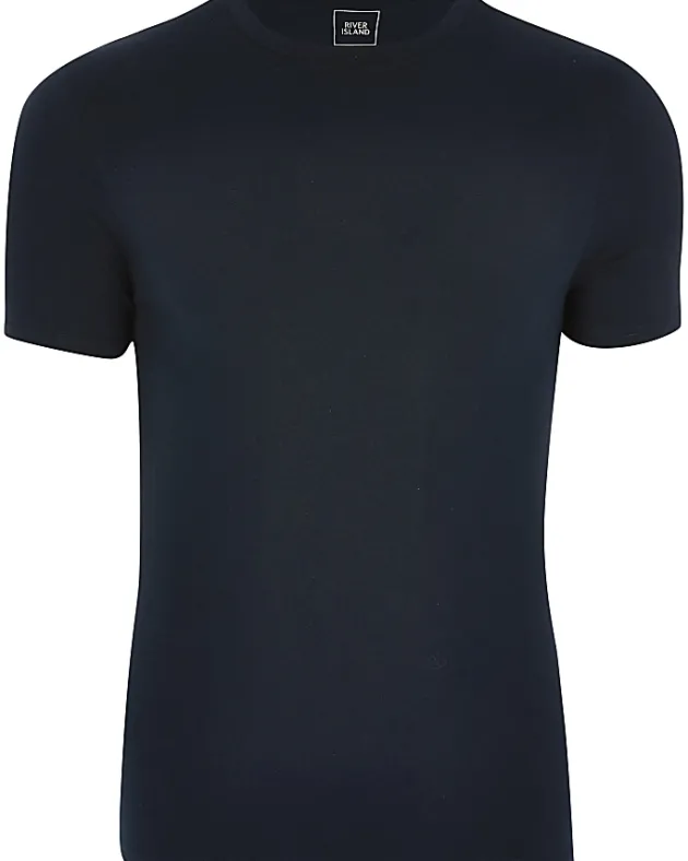 River Island muscle fit T-shirt< Essentials