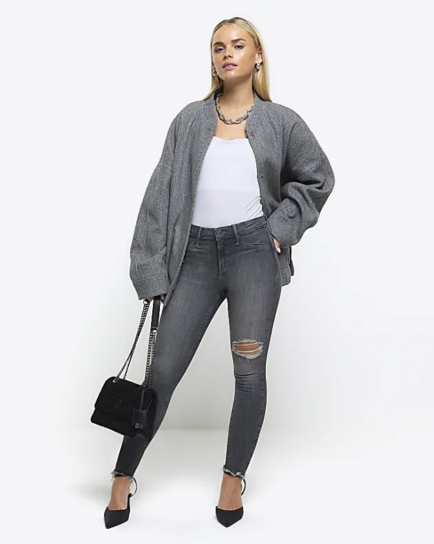 River Island Petite bum sculpt ripped jeggings< Petite