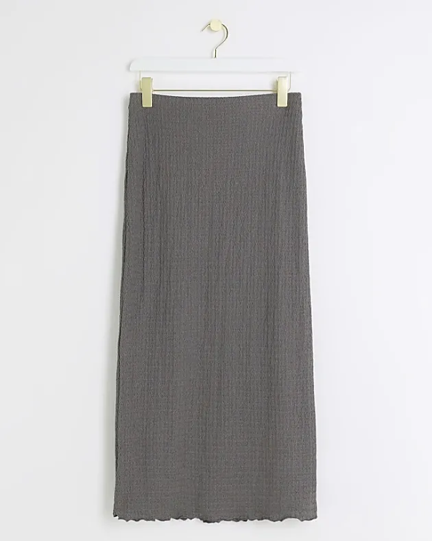 River Island Petite textured midi skirt< Petite