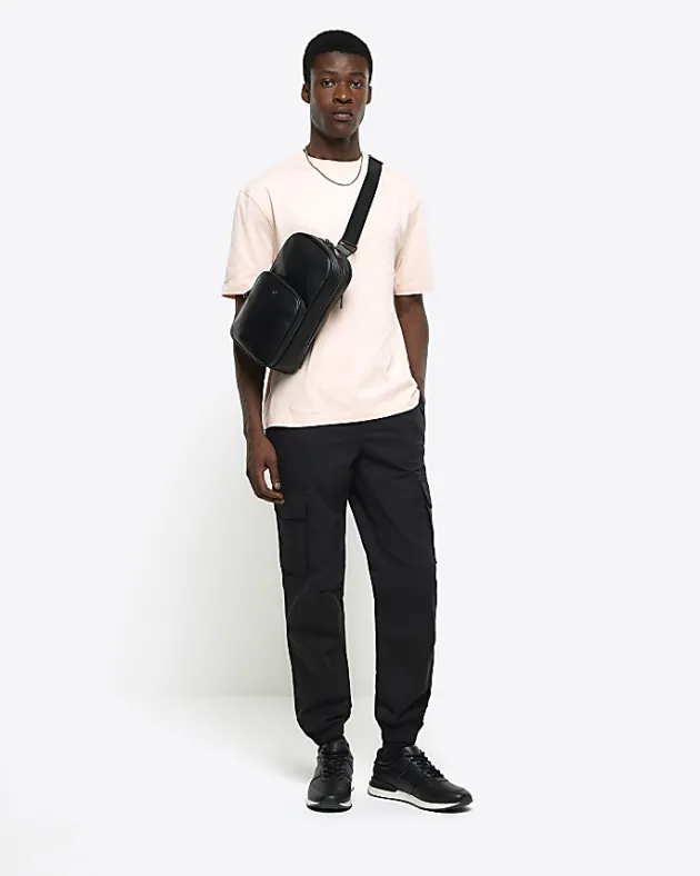 River Island regular fit t-shirt< Essentials