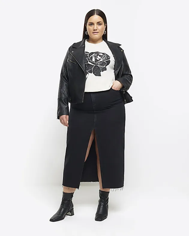 River Island Plus beige rose graphic t-shirt< Plus