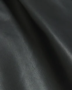 River Island Plus faux leather shorts< Plus