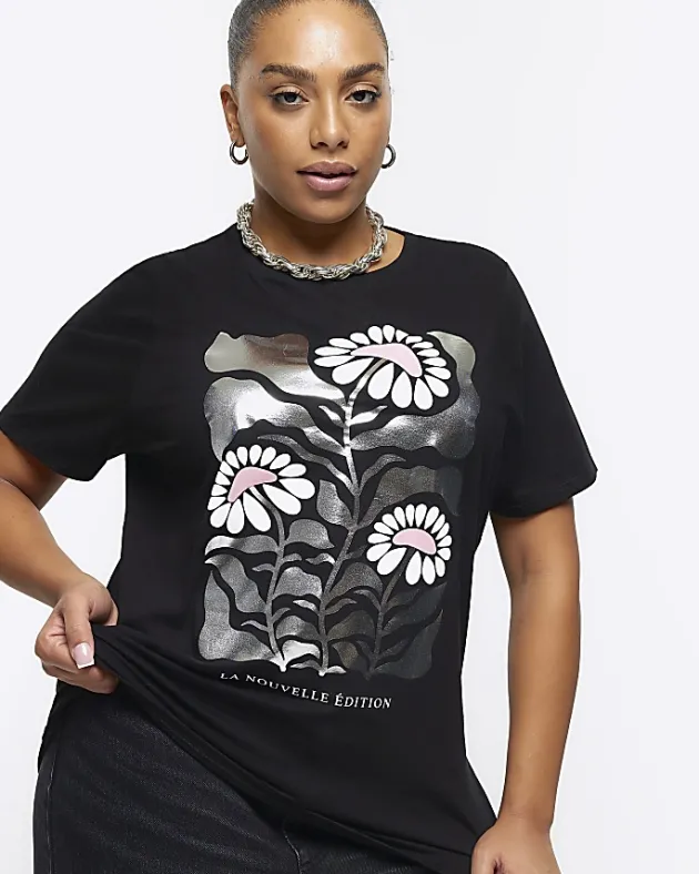 River Island Plus graphic foil t-shirt< Plus