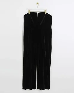 River Island Plus velvet bandeau jumpsuit< Plus