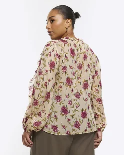 River Island Plus chiffon floral blouse< Plus