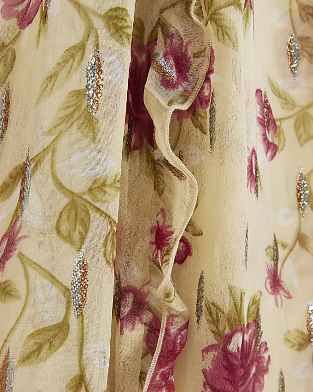 River Island Plus chiffon floral blouse< Plus