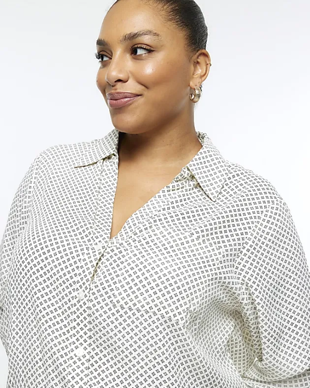 River Island Plus geometric print shirt< Plus