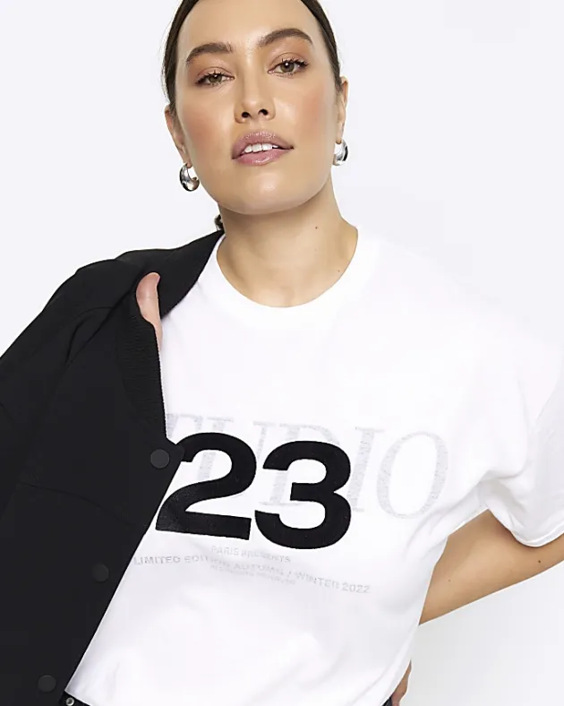River Island Plus graphic t-shirt< Plus