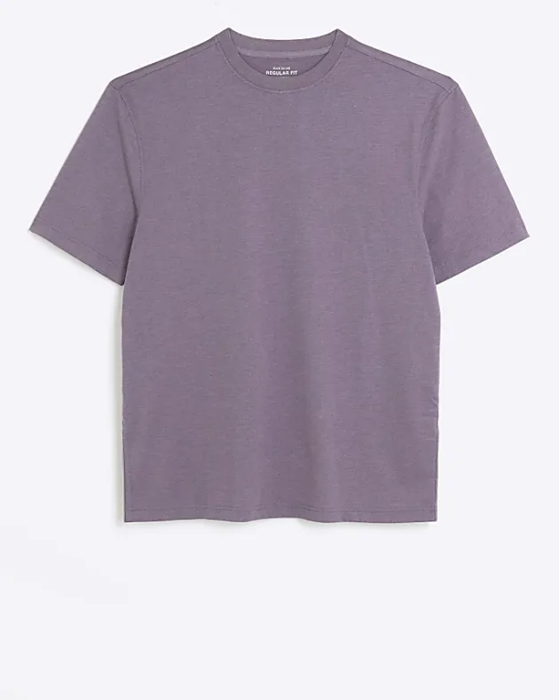 River Island regular fit t-shirt< Essentials