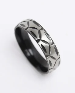 River Island Silver colour stainless steel texture ring< Jewellery & Watches