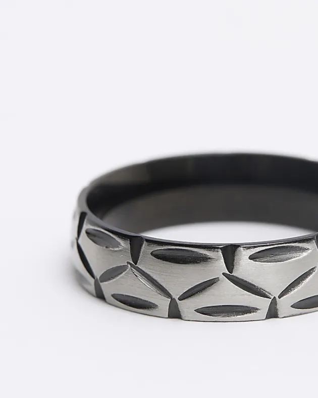 River Island Silver colour stainless steel texture ring< Jewellery & Watches