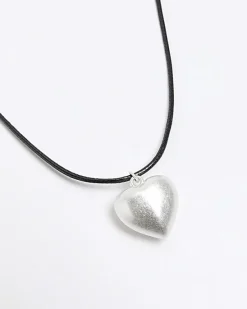 River Island Silver Heart Necklace< Jewellery