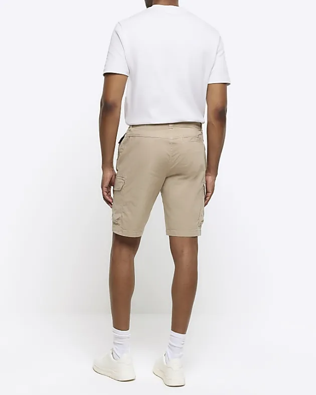 River Island regular fit cargo shorts< Shorts