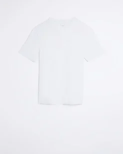 River Island muscle fit t-shirt< Essentials