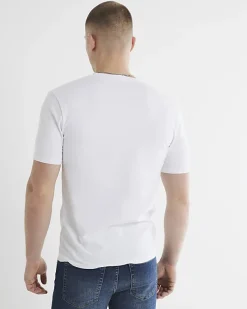 River Island RI Studio muscle fit t-shirt< Essentials
